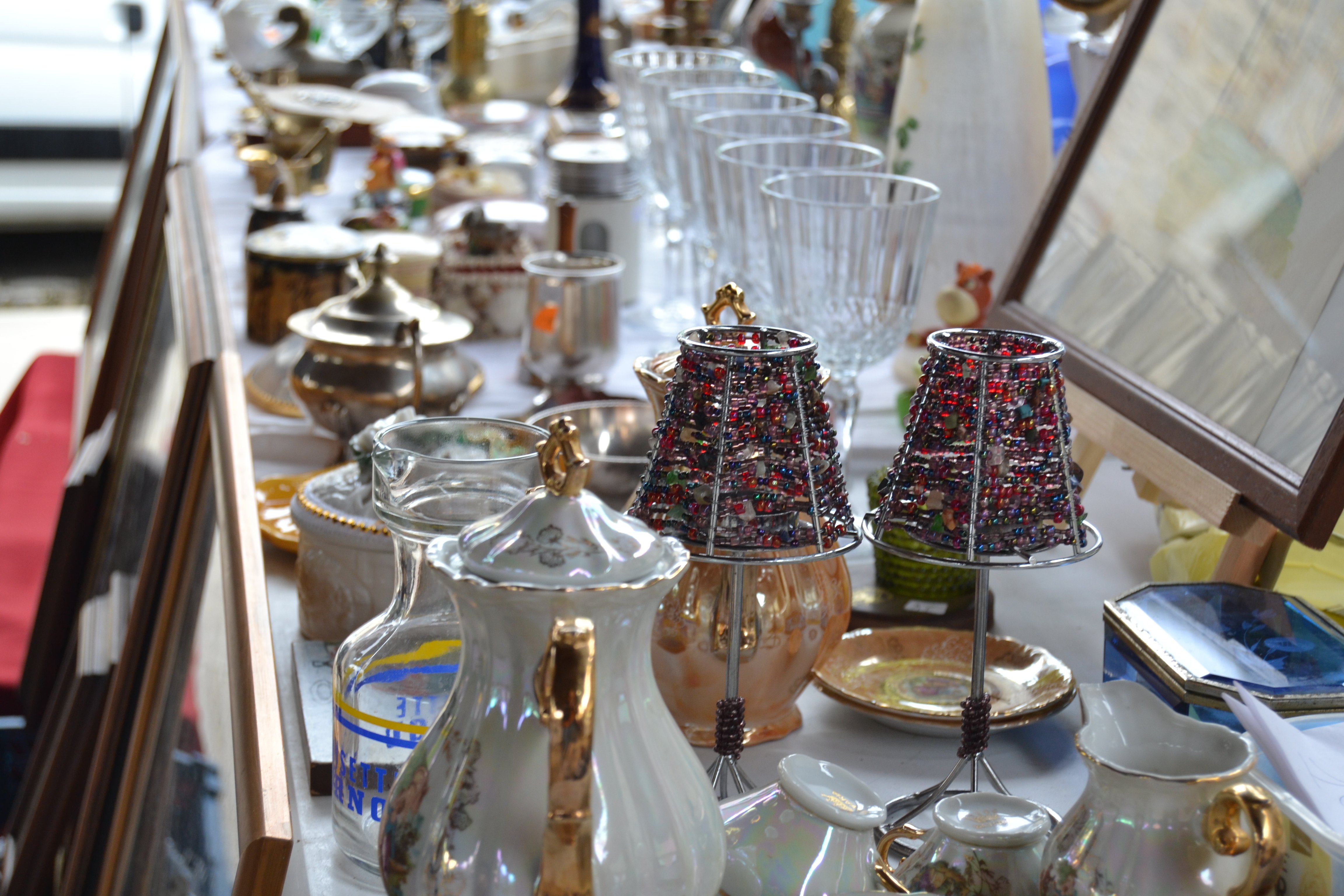 Vide-greniers & vide-dressing