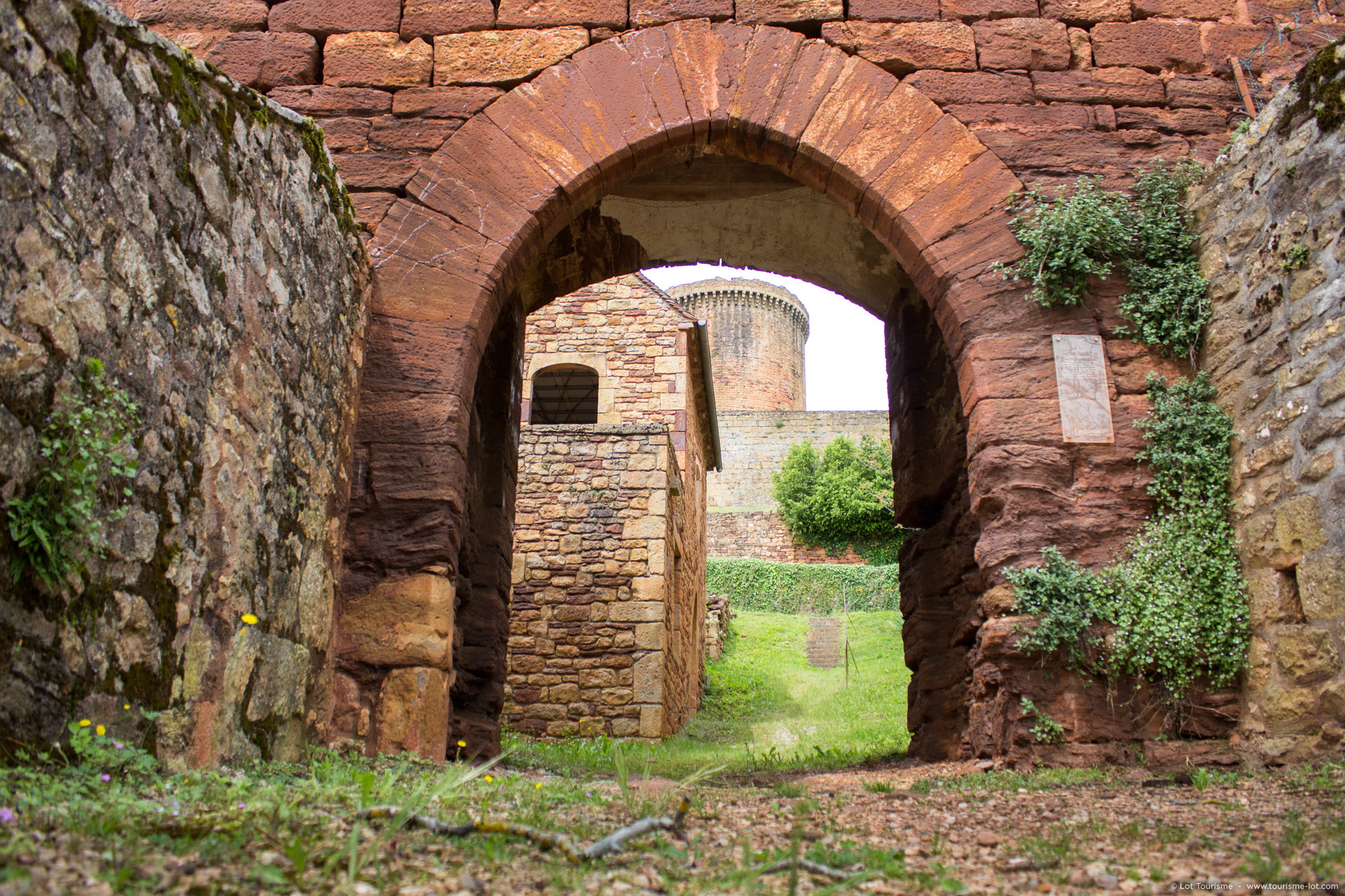 Sur les Terres des Barons de Castelnau, Bretenoux - photo 3