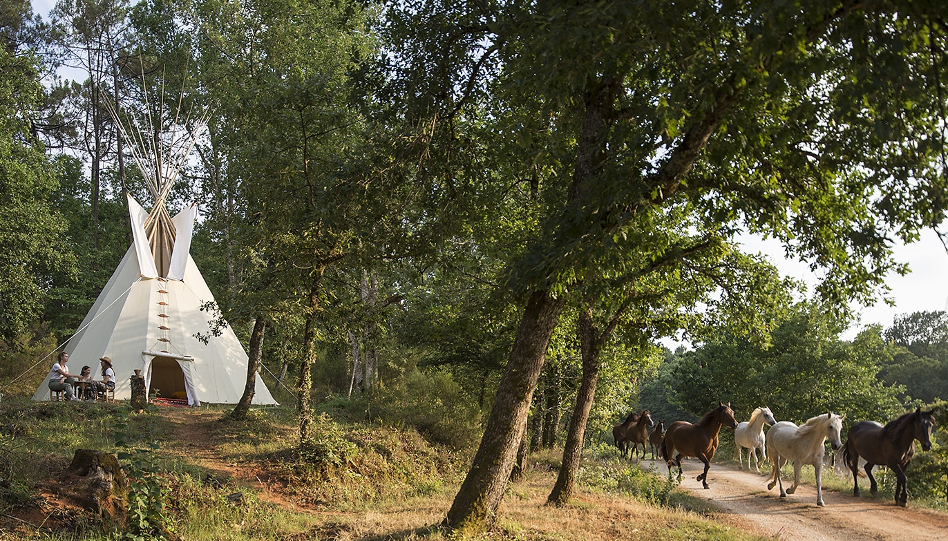Camping à la ferme de La Fontaine, Montcléra - photo 2