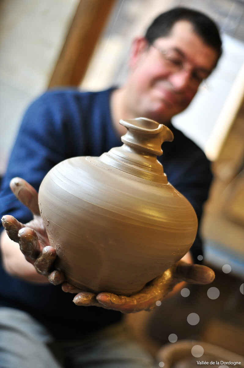 Marché artisanal à Souillac