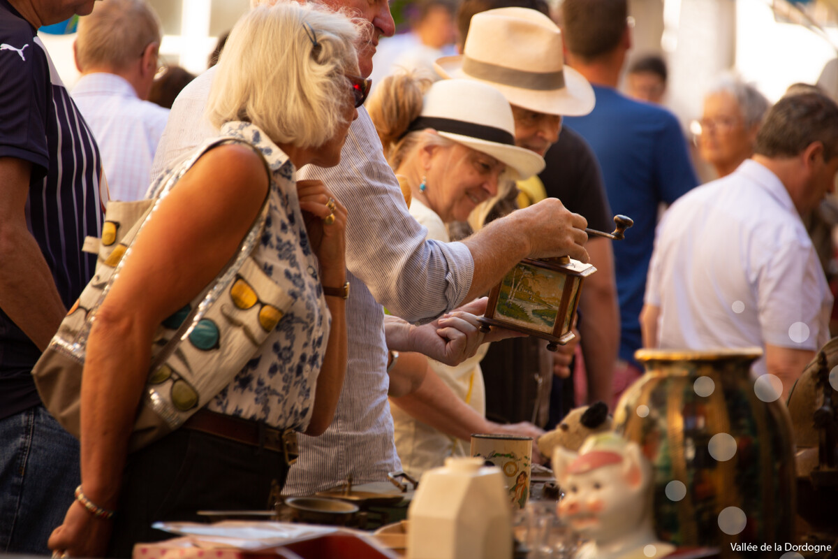 Vide-grenier et vide-dressing  à Miers