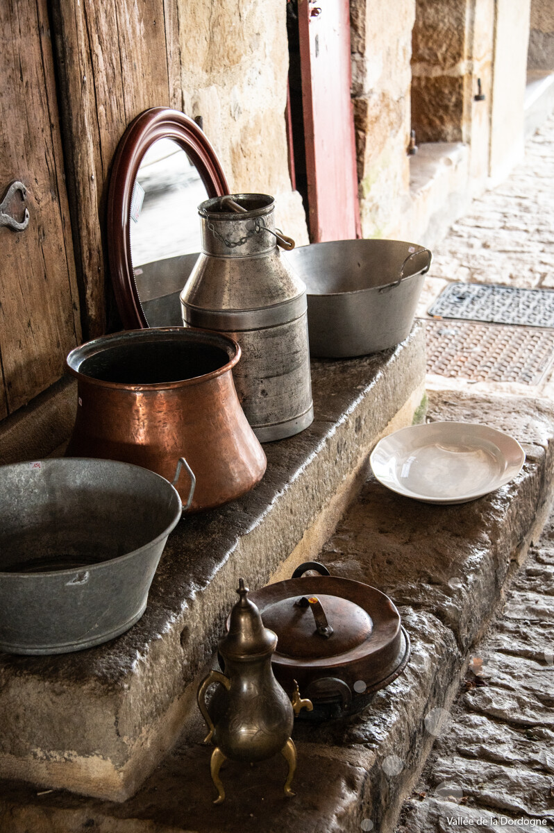 Vide-grenier au Bastit