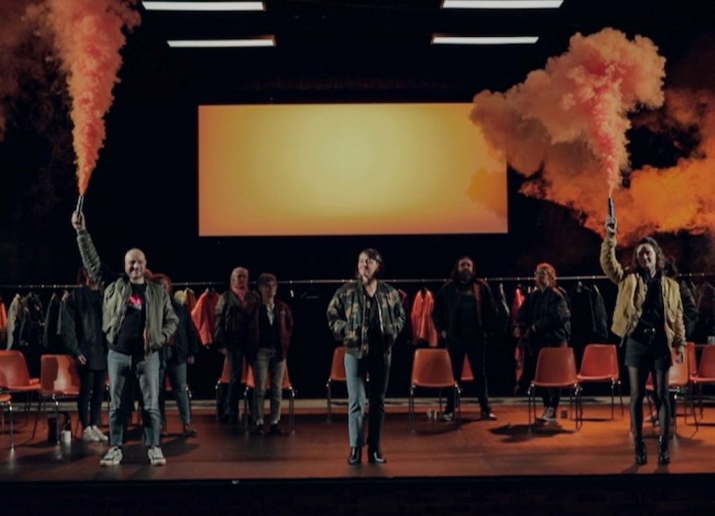 Théâtre :  Comment avouer son amour quand on ne sait pas les mots pour le dire ?