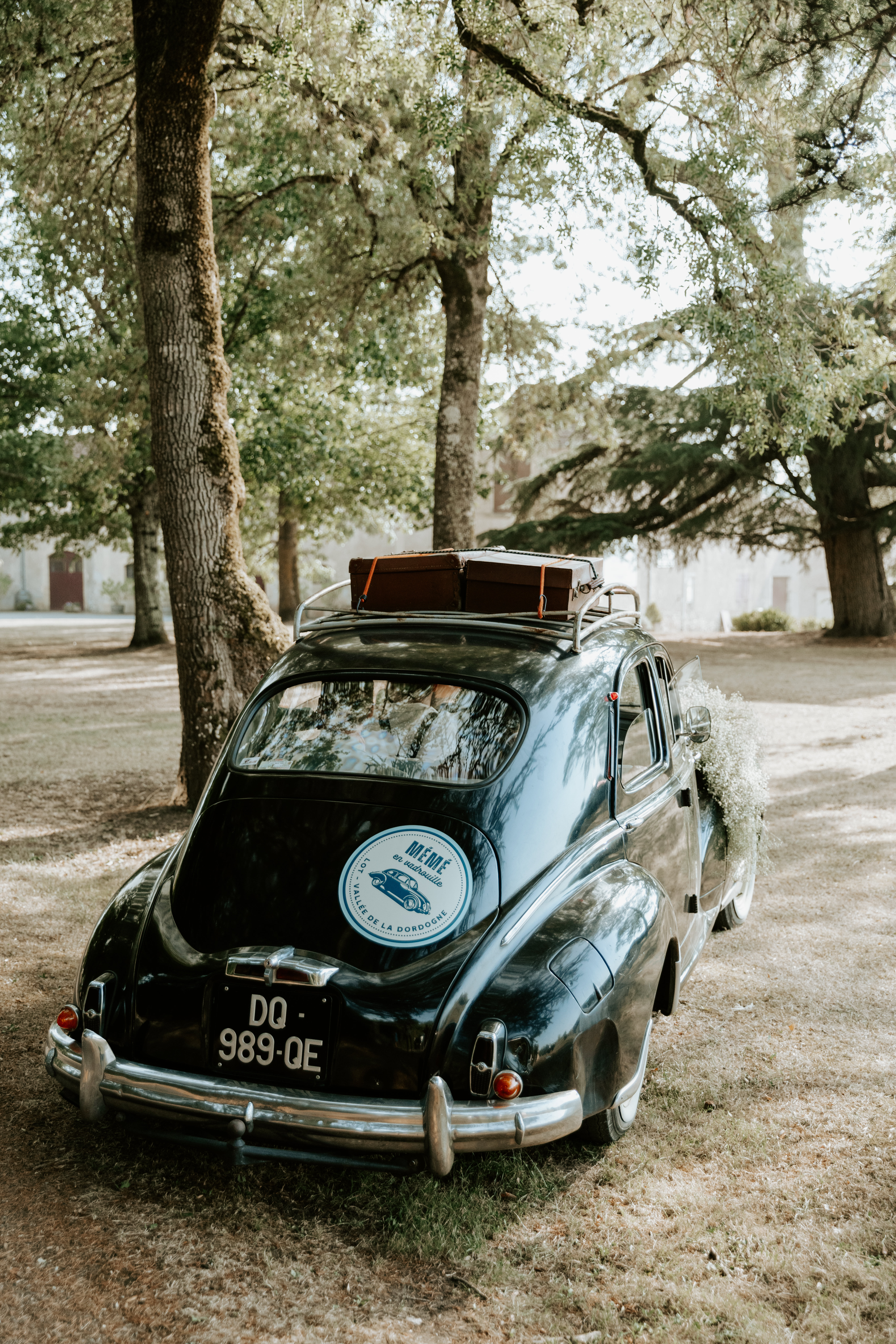 Mémé en vadrouille, Thégra