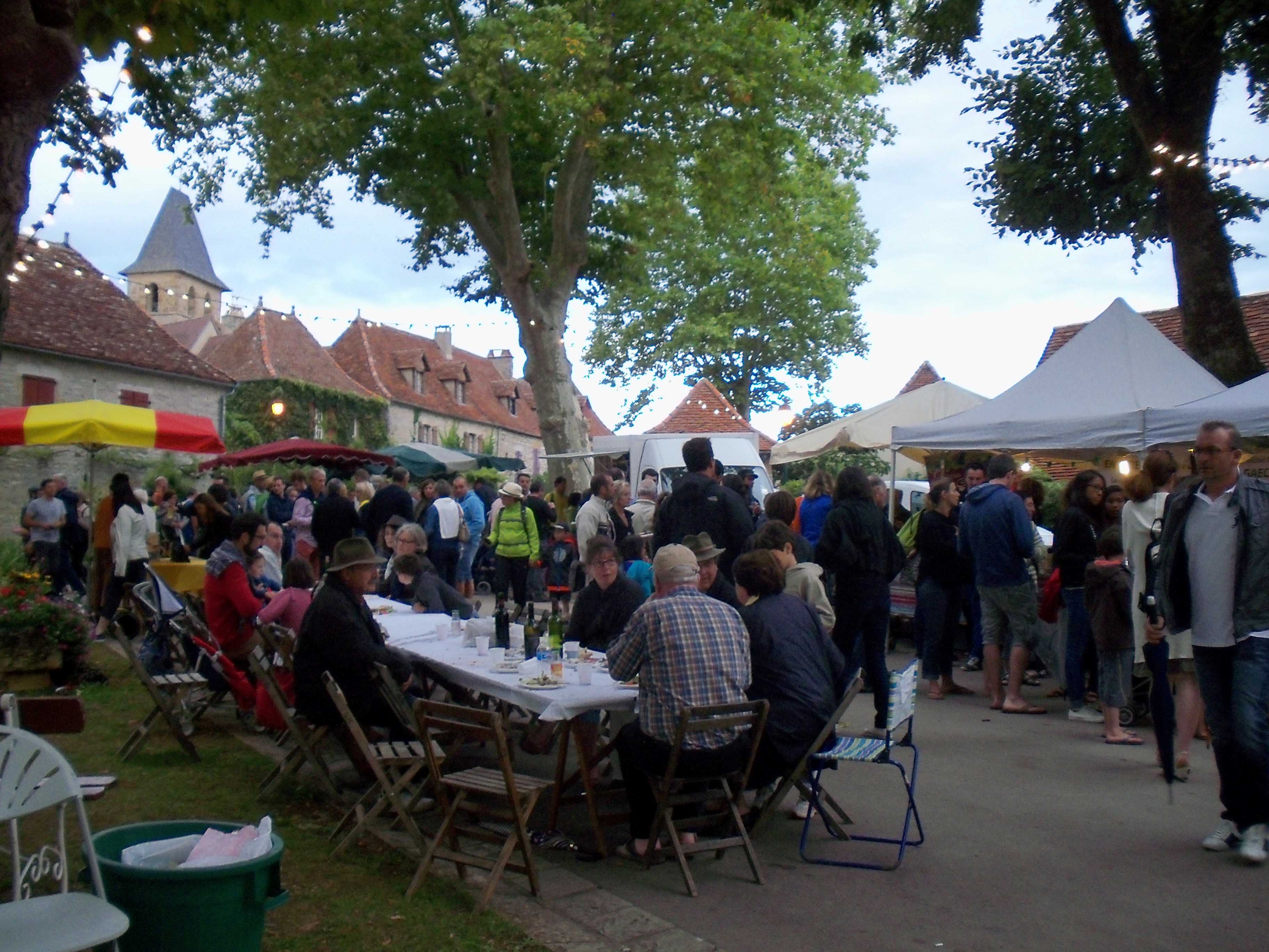 Marché Gourmand durant la Fête Votive de Loubressac