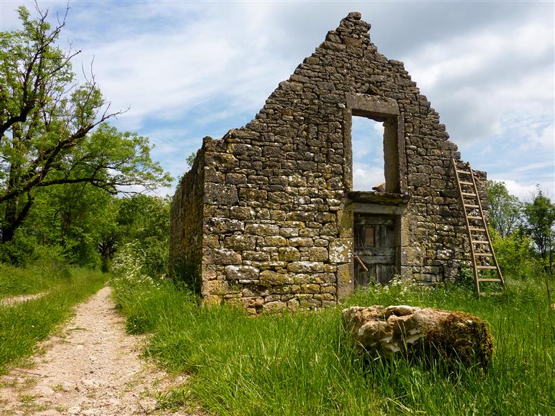 16Beauregard - Ancienne grange © Lot Tourisme - C. Sanchez