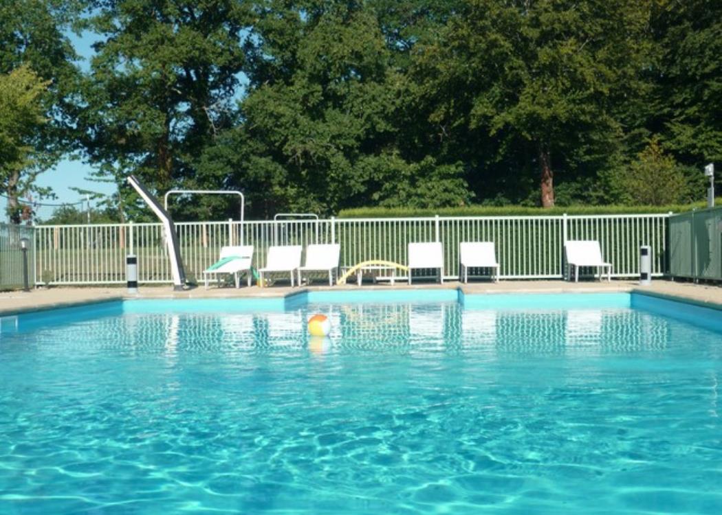 L'Ormeree-Gorses-Lou Cantou-Piscine chauffée