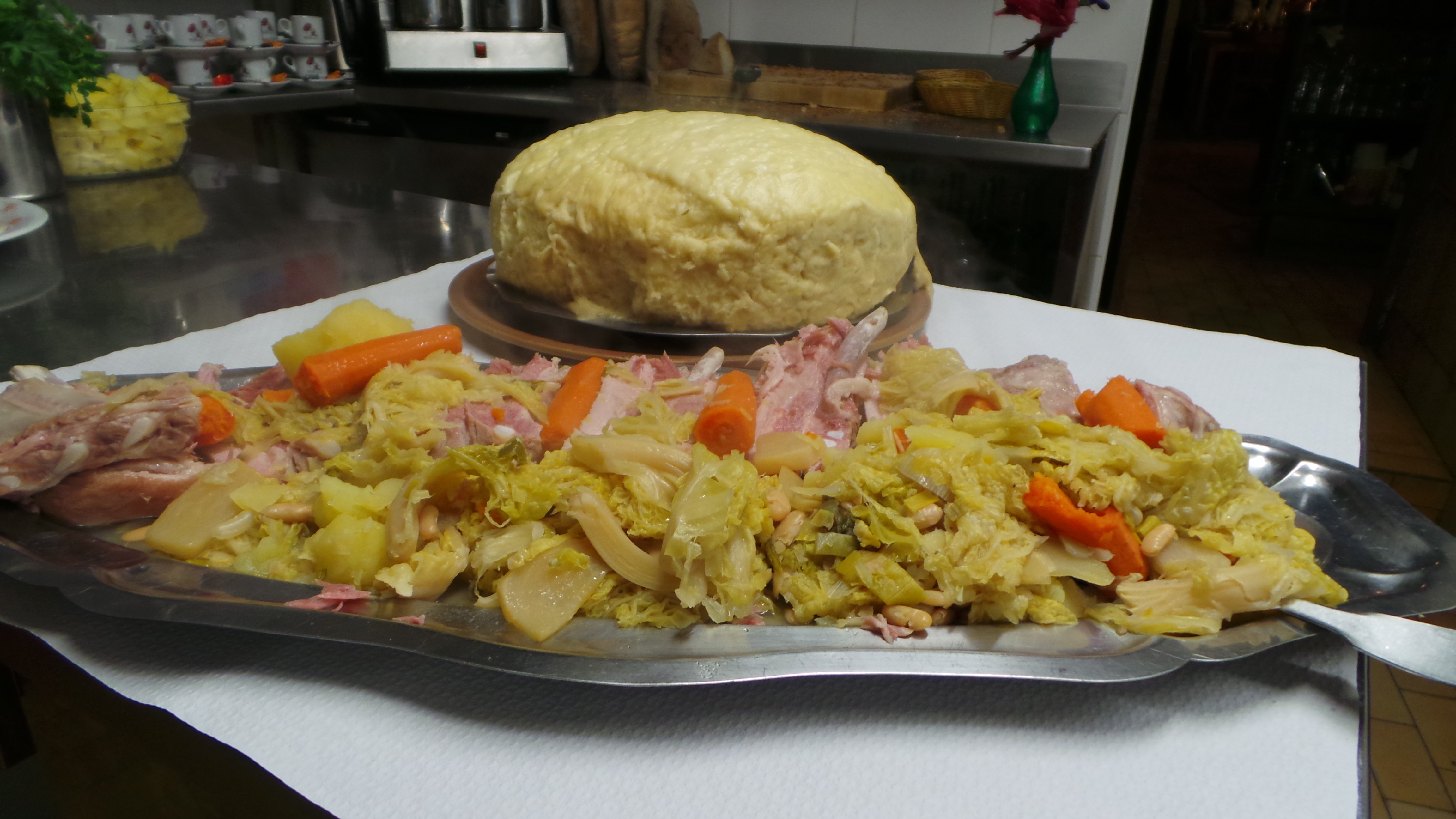 Restaurant Mourgues, Peyrilles - photo 3