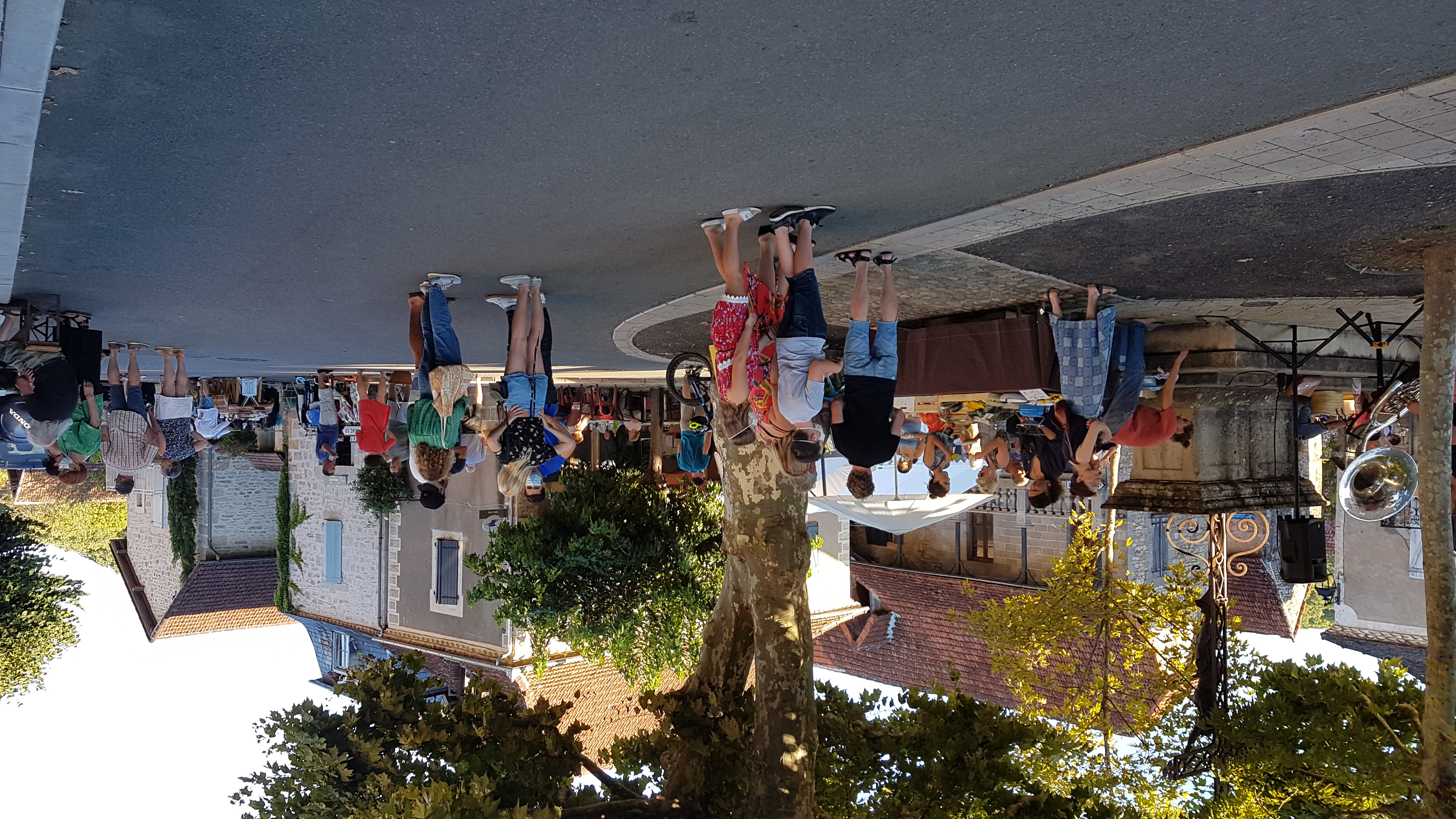 Marché de producteurs à Saint-Pierre-Toirac
