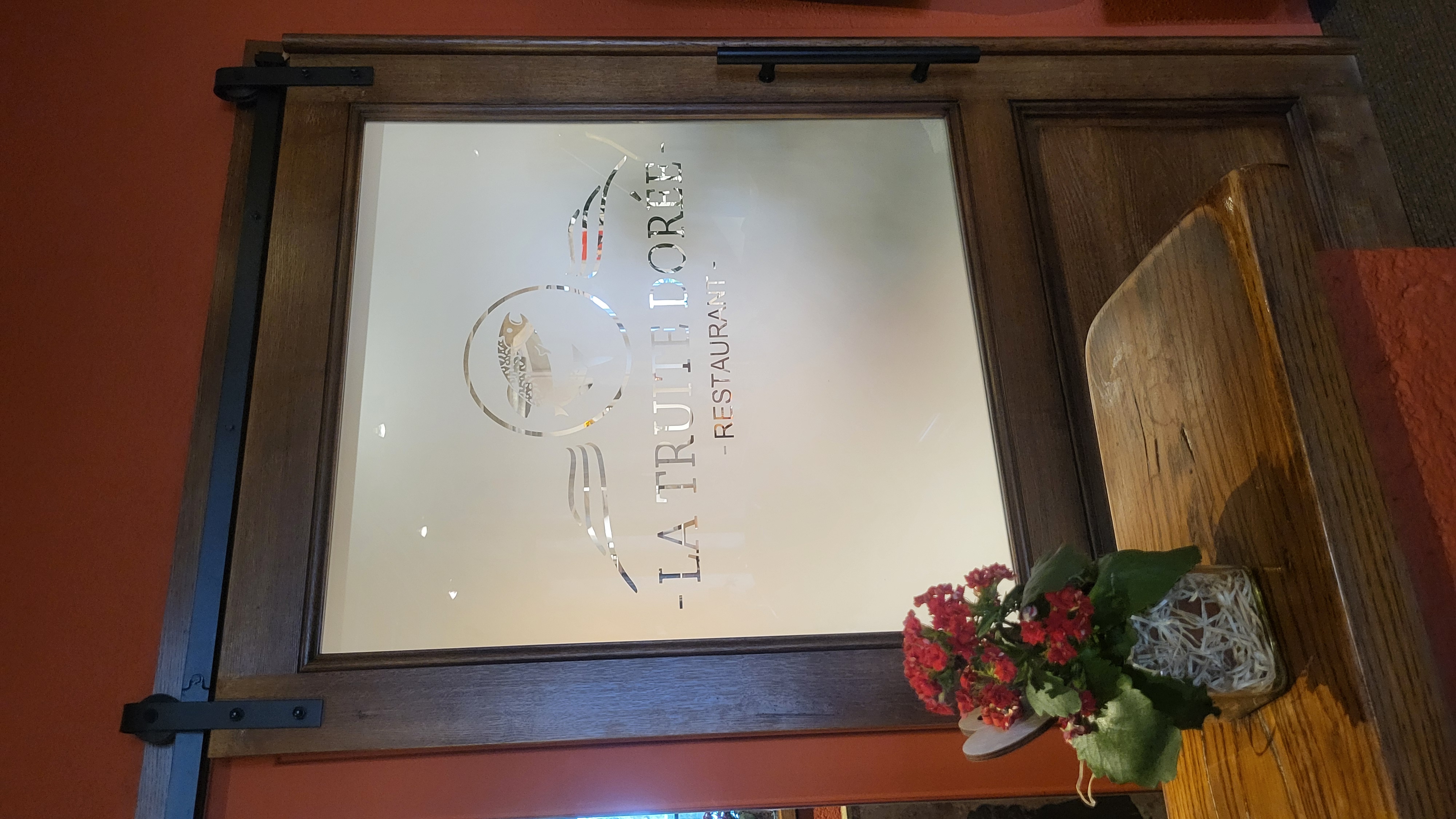 L'entrée du restaurant