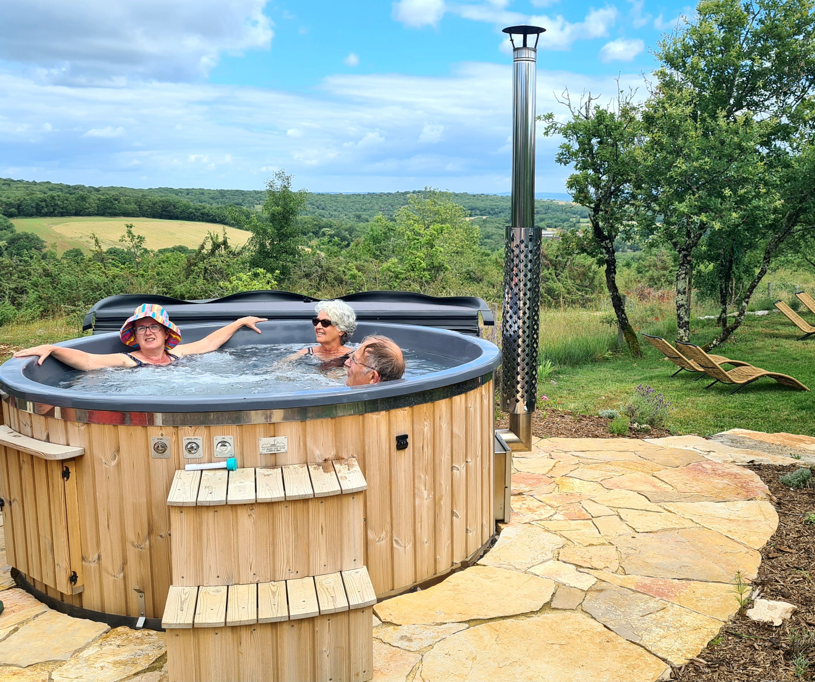 Ecoasis - Relax dans le bain nordique chauffé au feu de bois