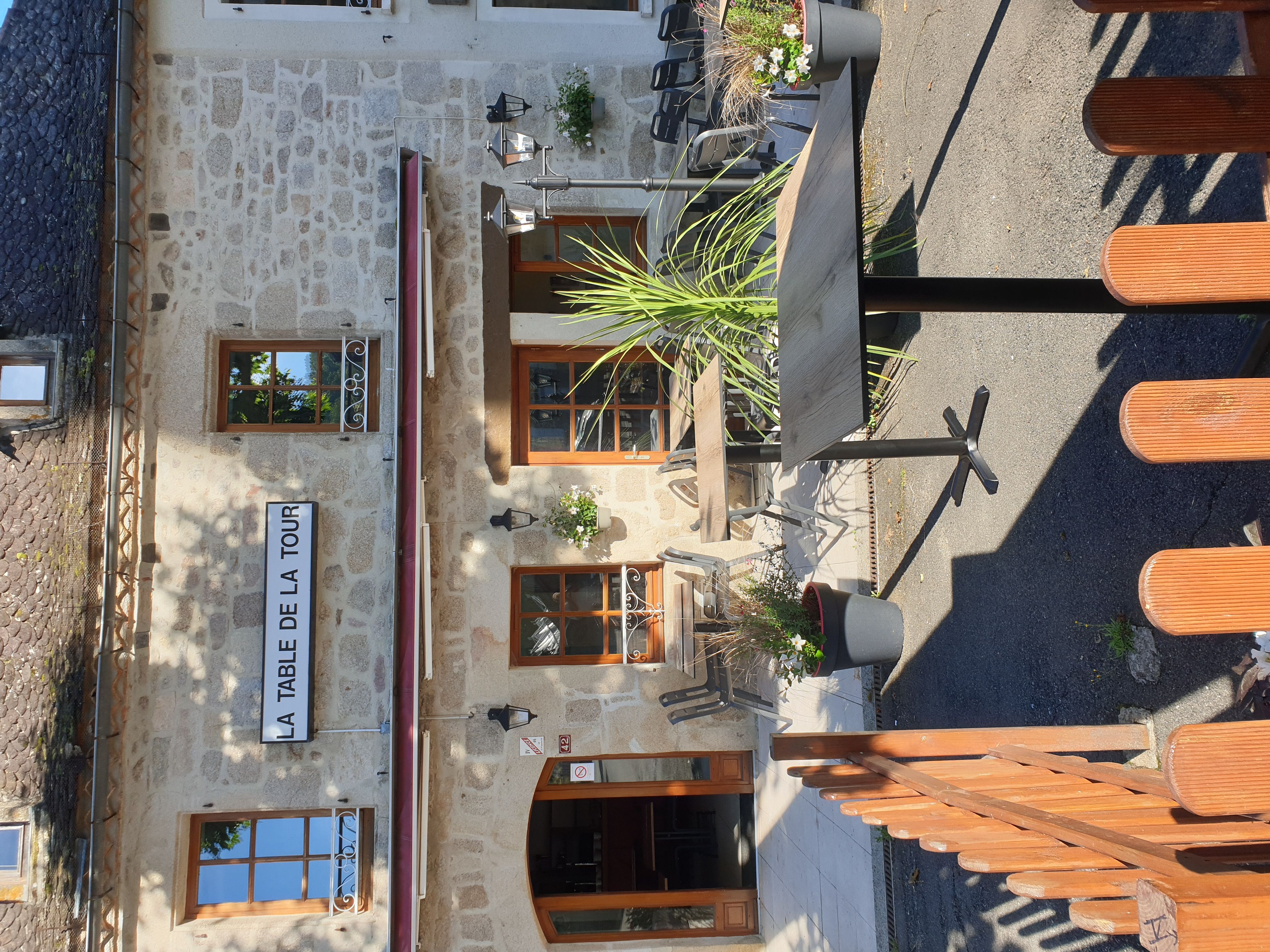 La Table de la Tour, Teyssieu - photo 2