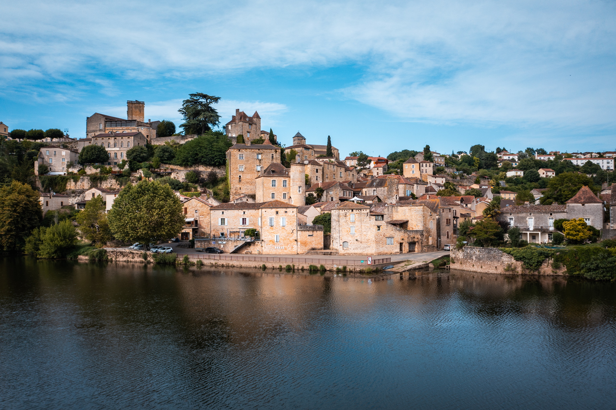 Découverte du Bourg de Puy-L'Evêque