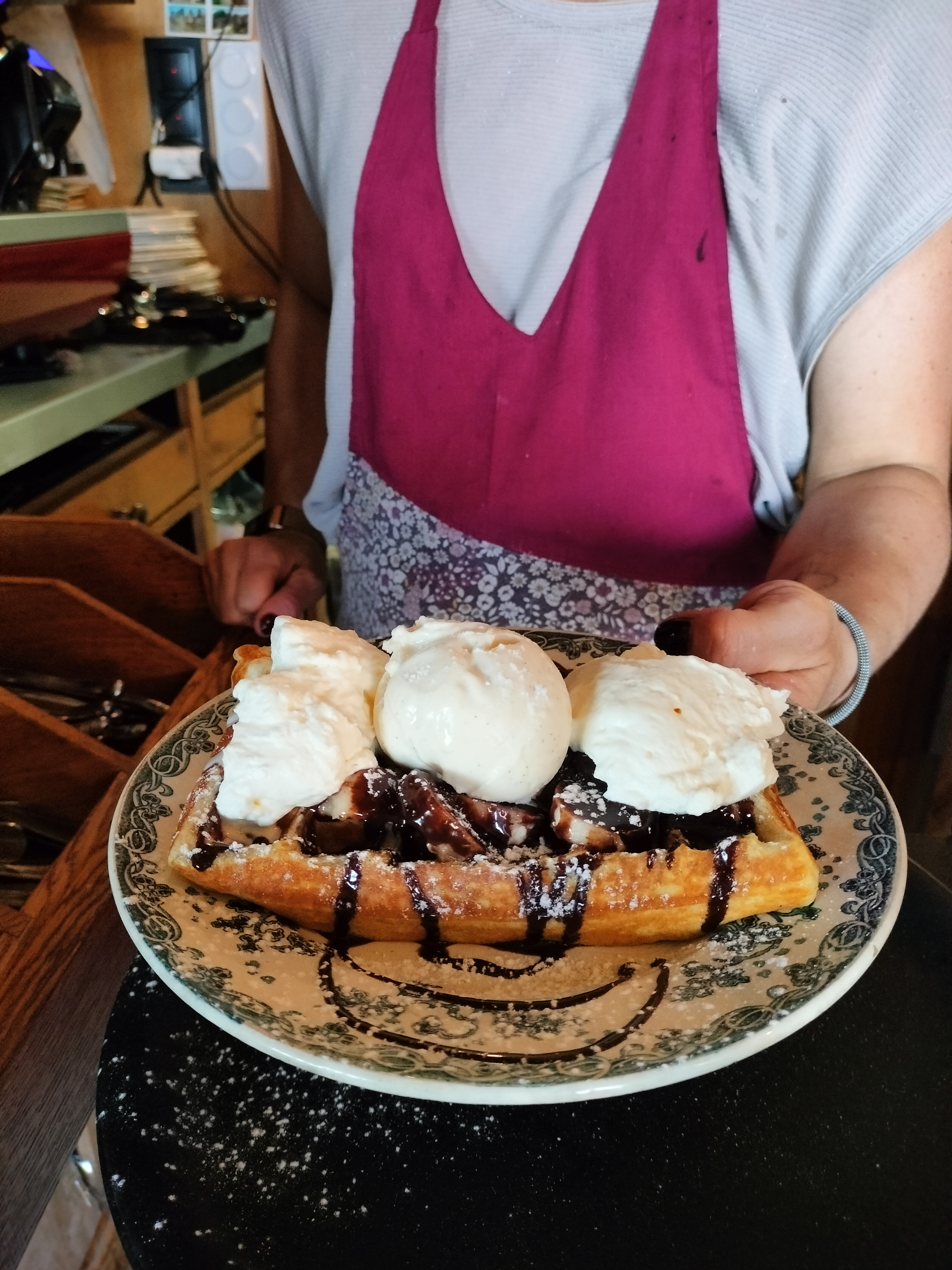 Le Saint Cirq Gourmand, spécialité Lou Pastis Quercynois