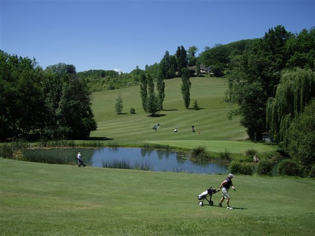 Golf des Roucous, Sauveterre