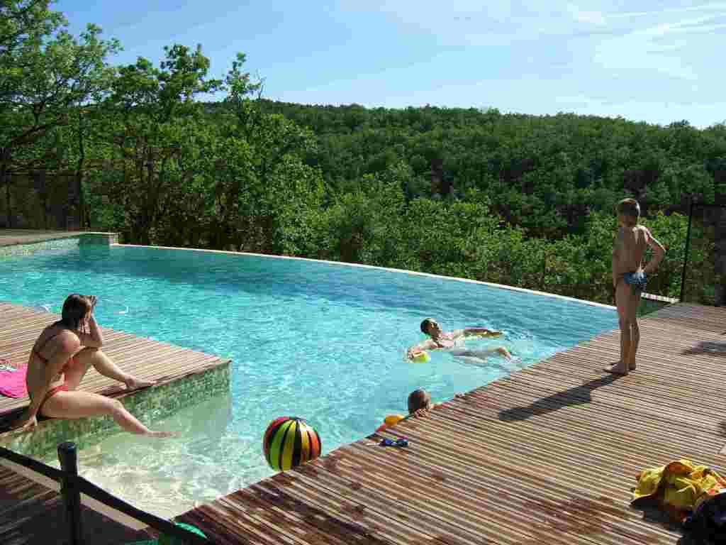 Gîte des Camazets, Trespoux-Rassiels