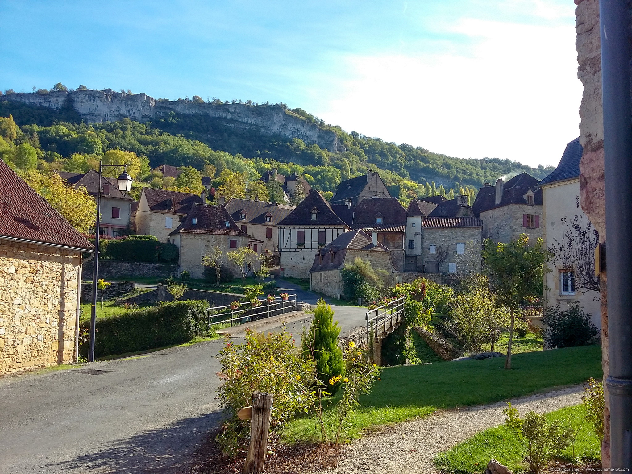 Aire Camping Car Park de Lamagdelaine, Lamagdelaine - photo 3
