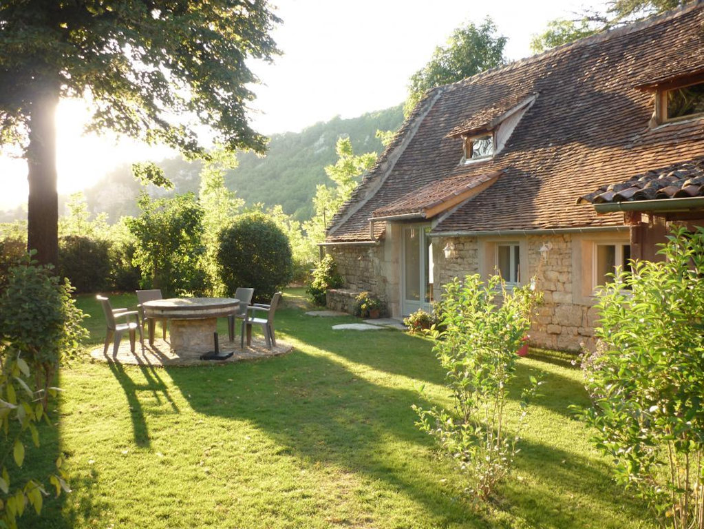 À l'ombre du tilleul, Tour-de-Faure - photo 2