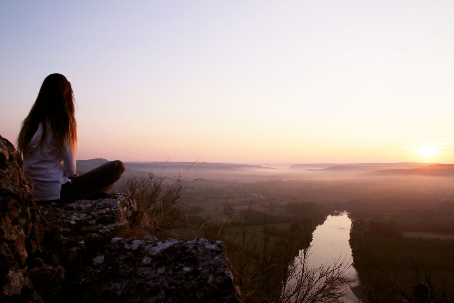 8406053_perspectives_etonnantes_-_roc_des_monges__cecile_may_-_hdjpg