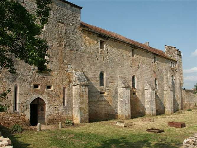 Prieuré Notre Dame de Laramiere, Laramière - photo 10
