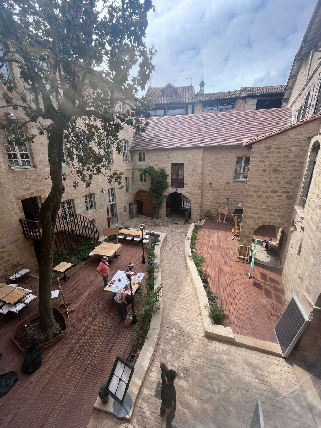 Découverte d’un hôtel particulier rénové à Figeac