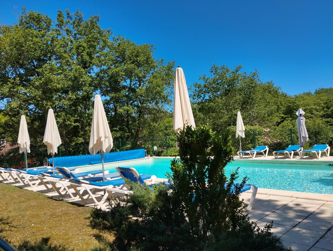 L’Auzacoise 4 étoiles entre golf et forêt, Lachapelle-Auzac - photo 4