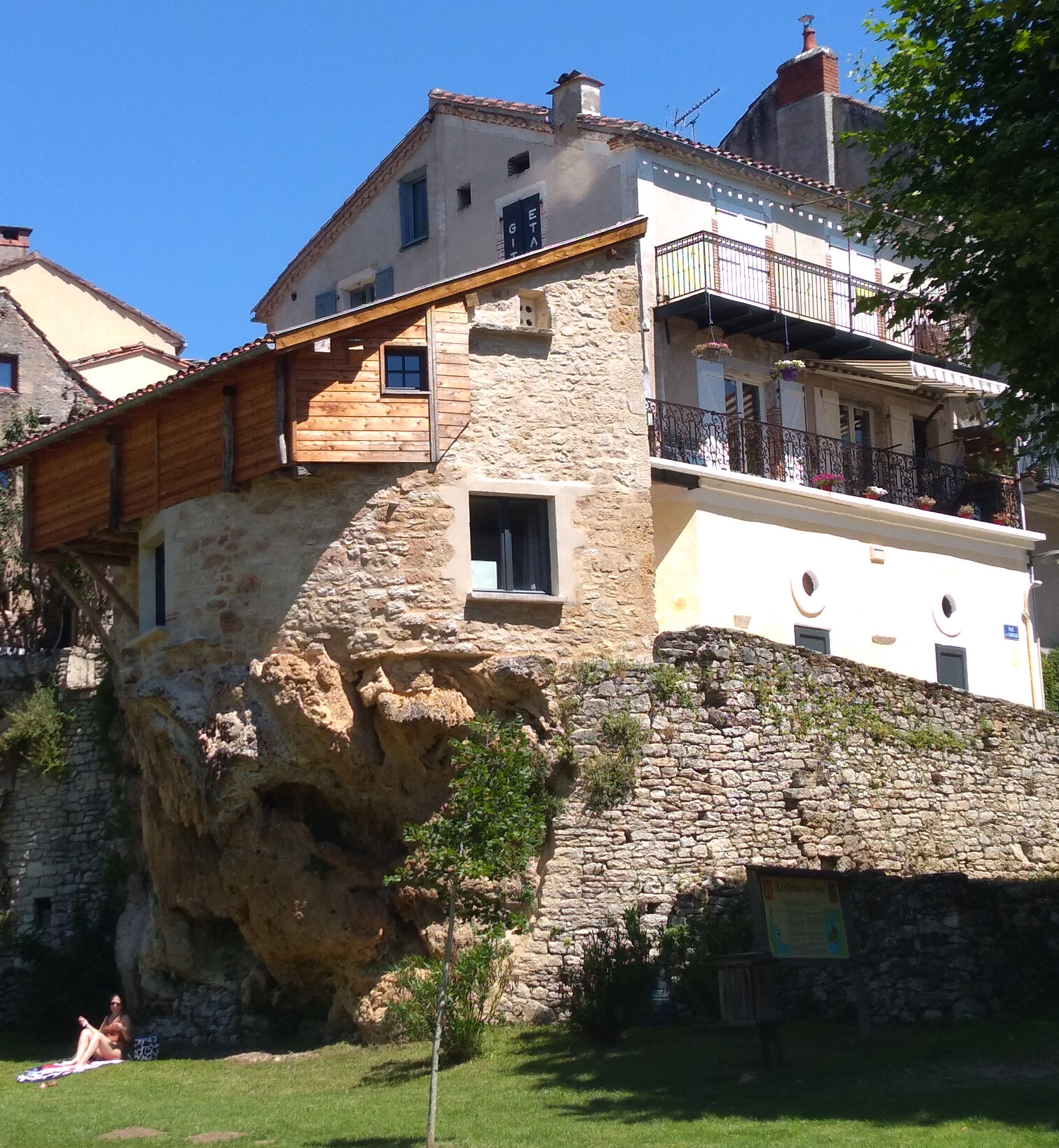 Gîte d'Étape Le Monde allant Vers