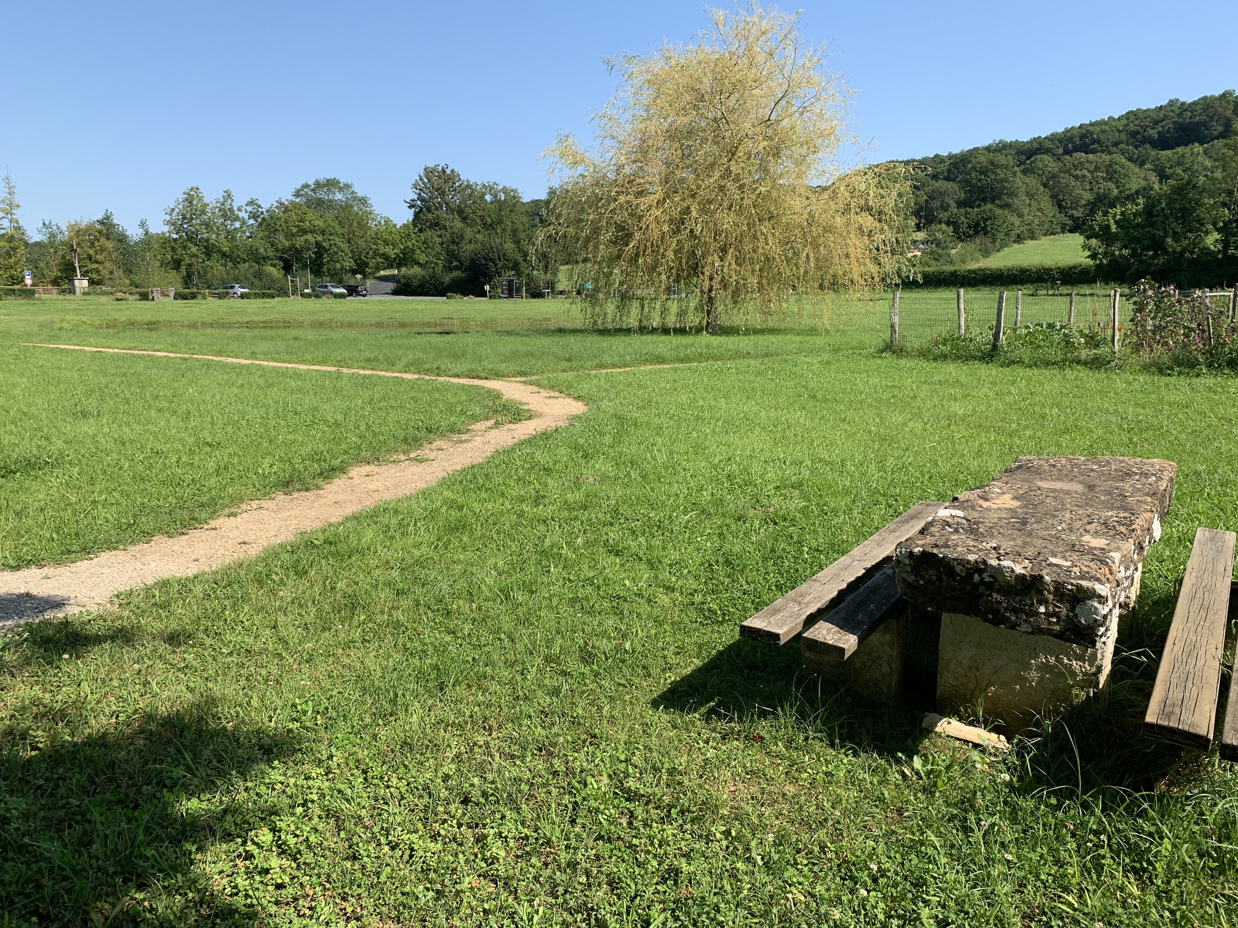 Aire de pique-nique — photo 3