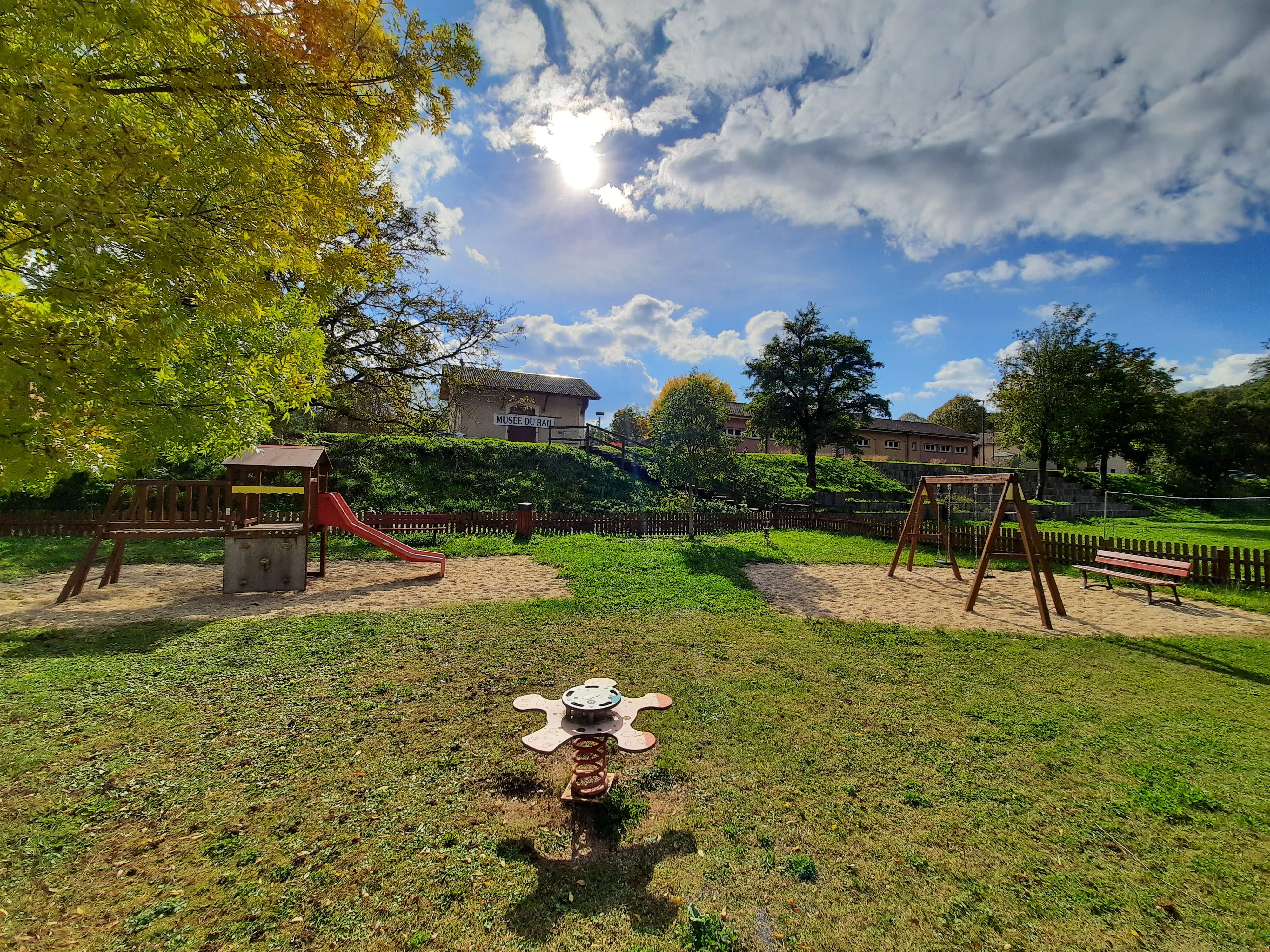 Aire de jeux et de pique-nique de Saint Géry, Saint Géry-Vers - photo 3