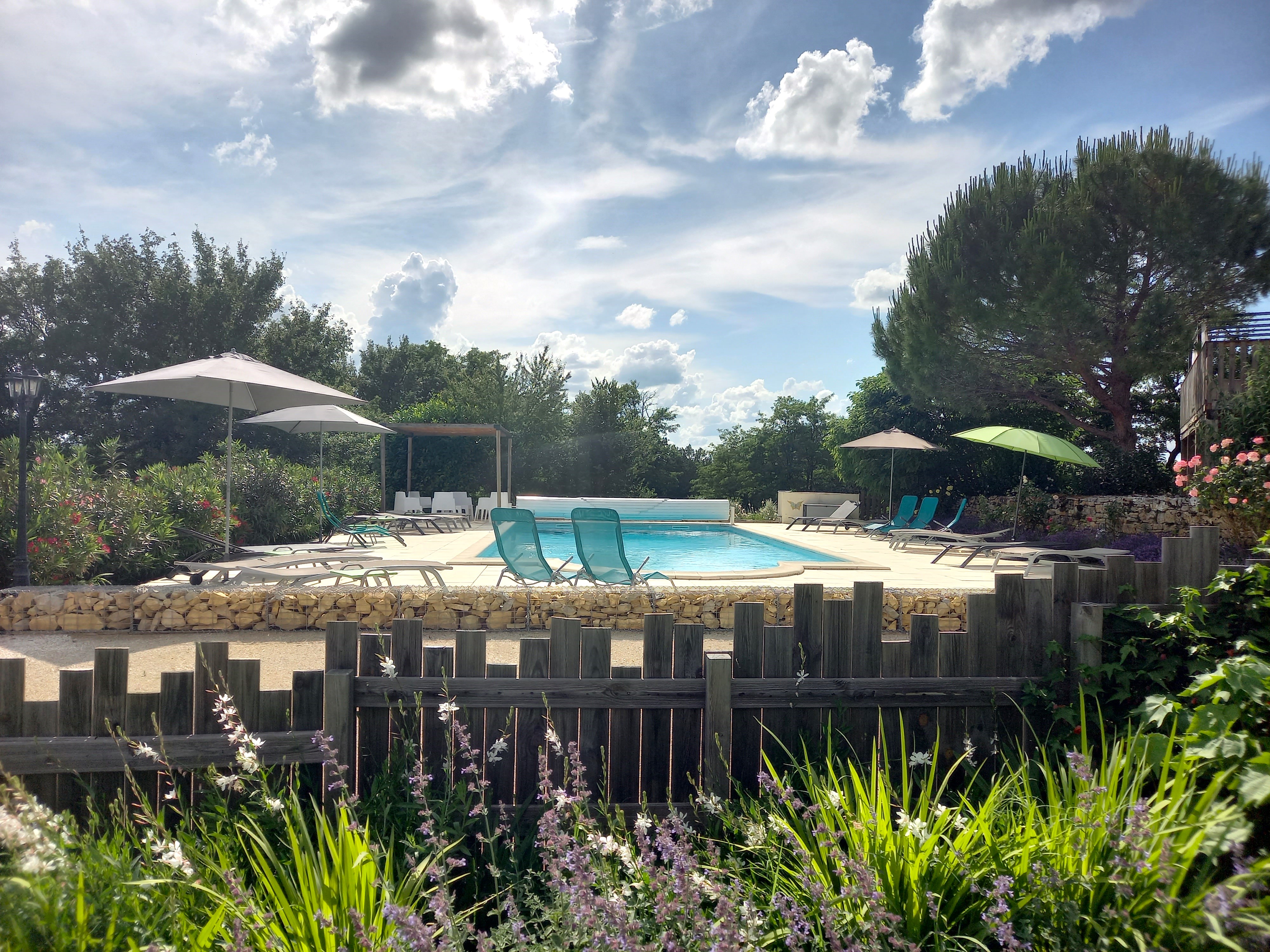 Aminata, Pontcirq - photo 2