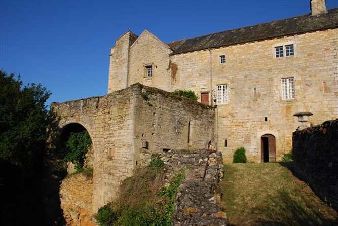Prieuré Notre Dame de Laramiere, Laramière - photo 13