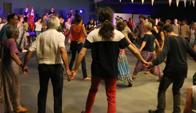 Bal trad à Teyssieu