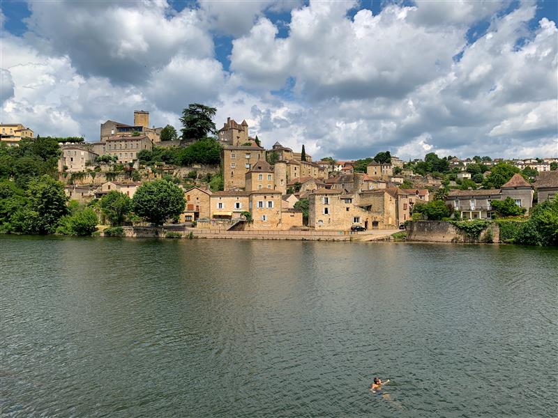 Baignade à Puy L'Eveque