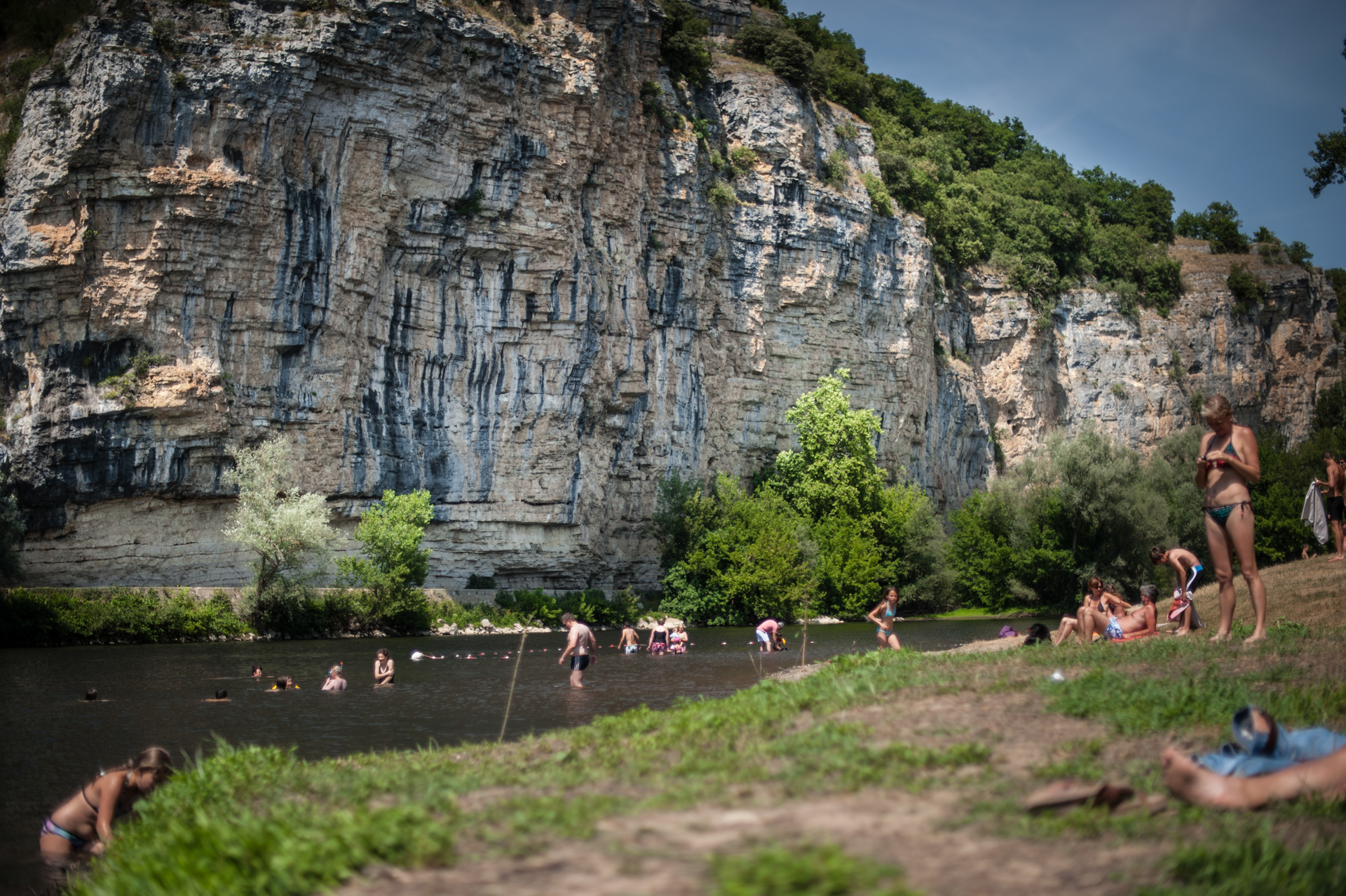 Baignade à Gluges dans la rivière Dordogne
