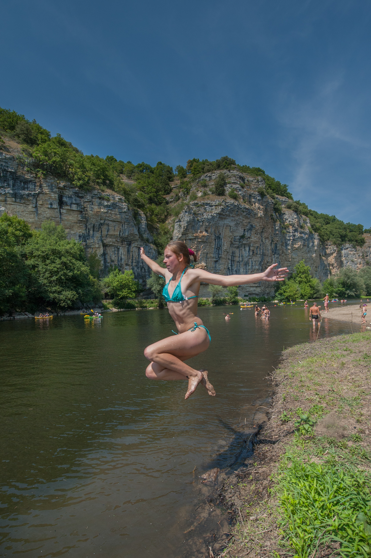 Baignade à Gluges dans la rivière Dordogne
