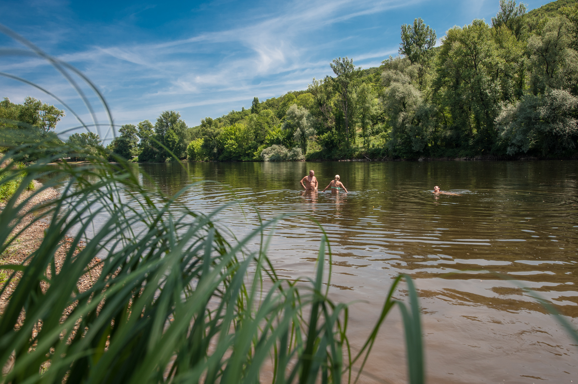 Baignade à Vayrac dans la rivière Dordogne, Vayrac - photo 2