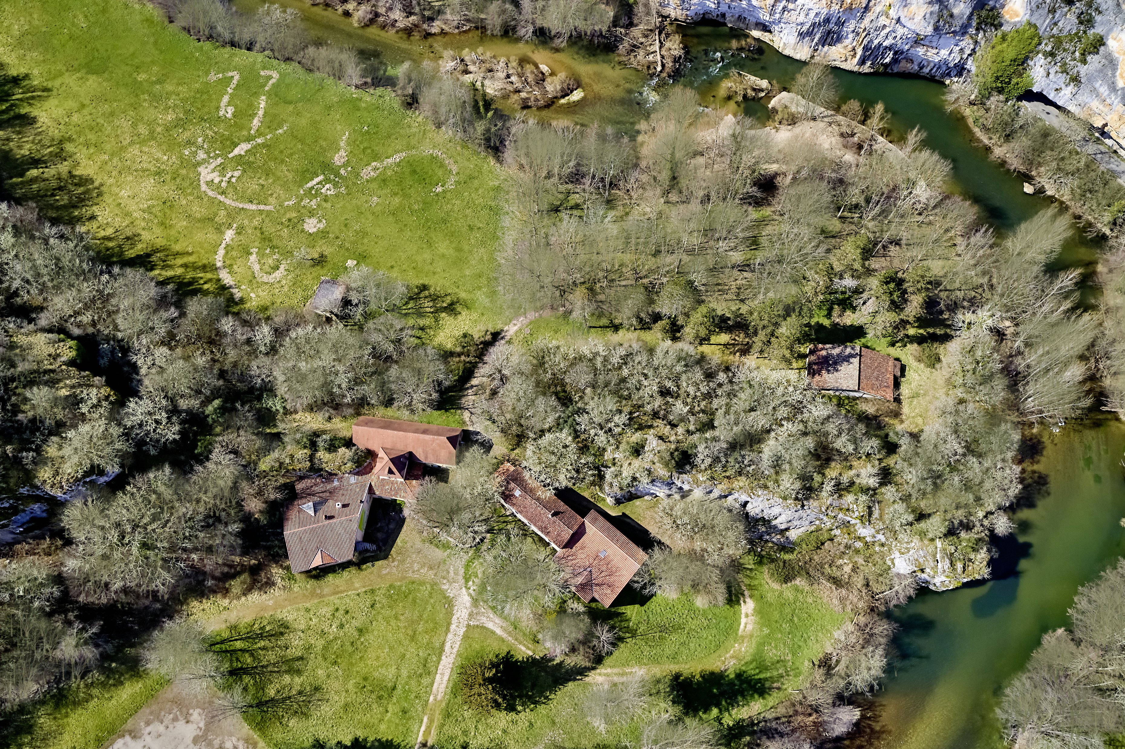 Baignade du Liauzu à Orniac dans la rivière Célé, Orniac - photo 5
