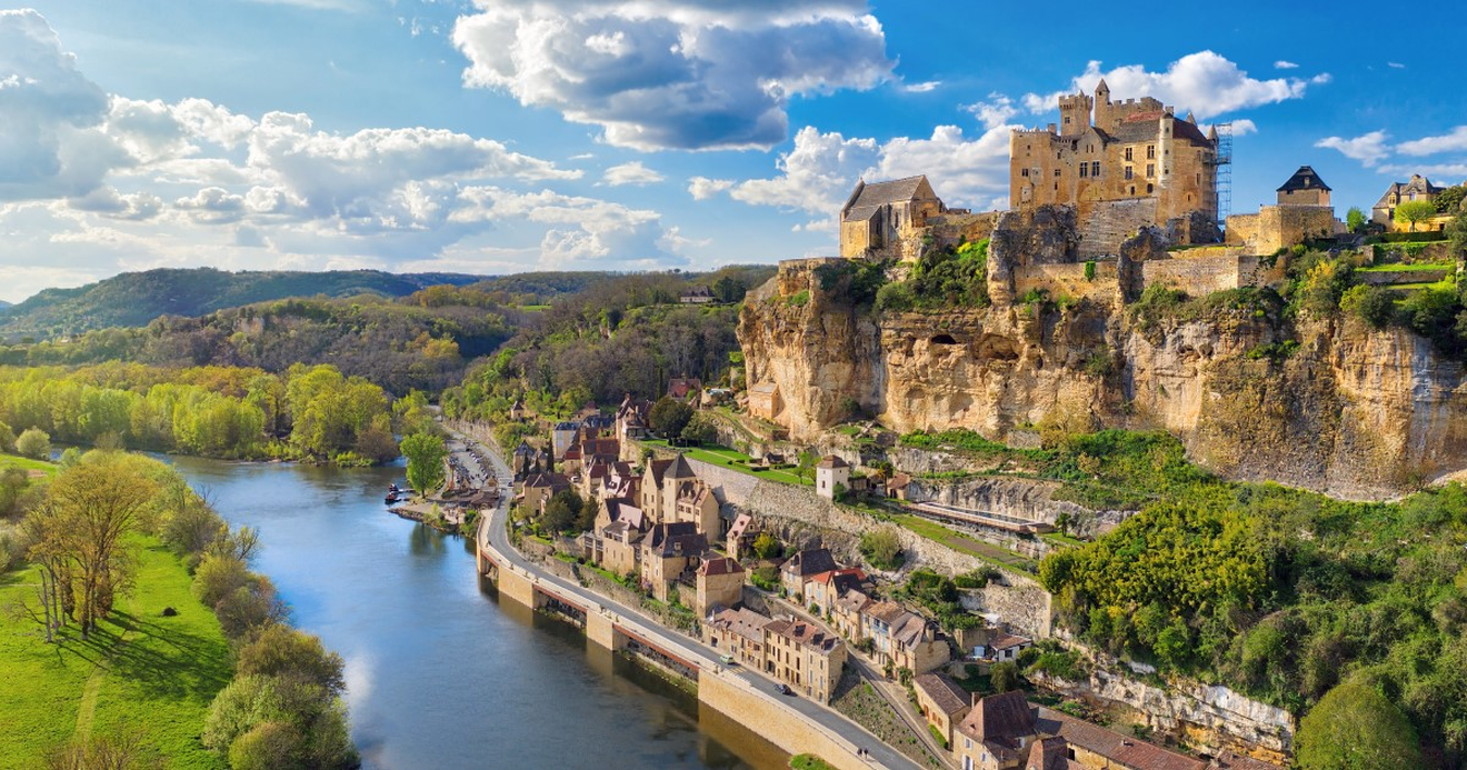 Grande maison familiale typique du Quercy, à deux pas de Sarlat, vallée de la Dordogne, Milhac - photo 2