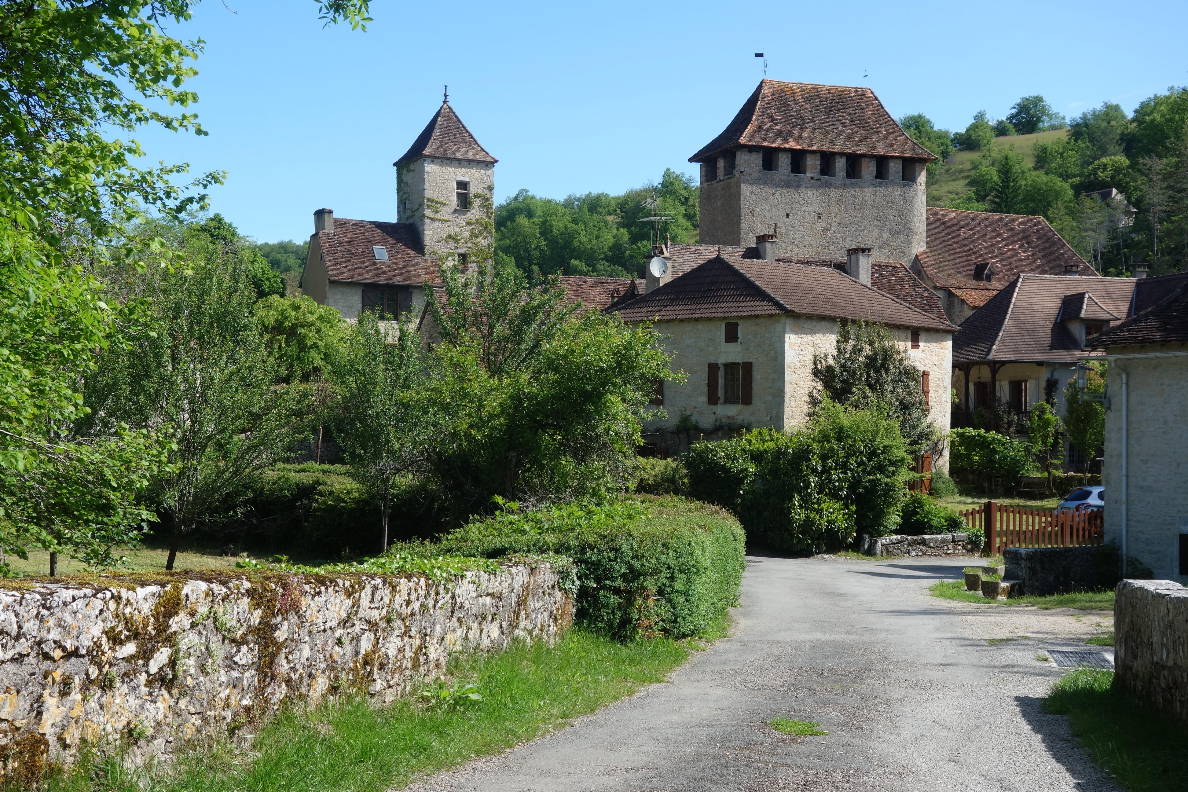 Repas et feu d'artifice à Saint-Martin de Vers