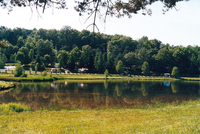 Camping Municipal Lac des Vergnes, Sousceyrac-en-Quercy - photo 2