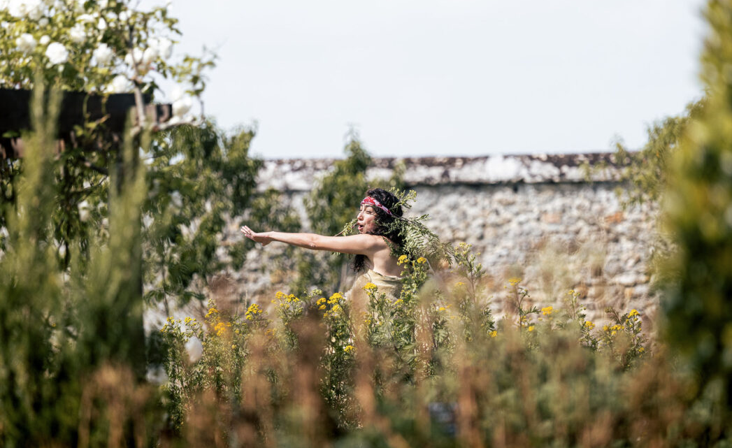Festival Travèrs : théâtre promenade "Que ma joie demeure" à Felzins