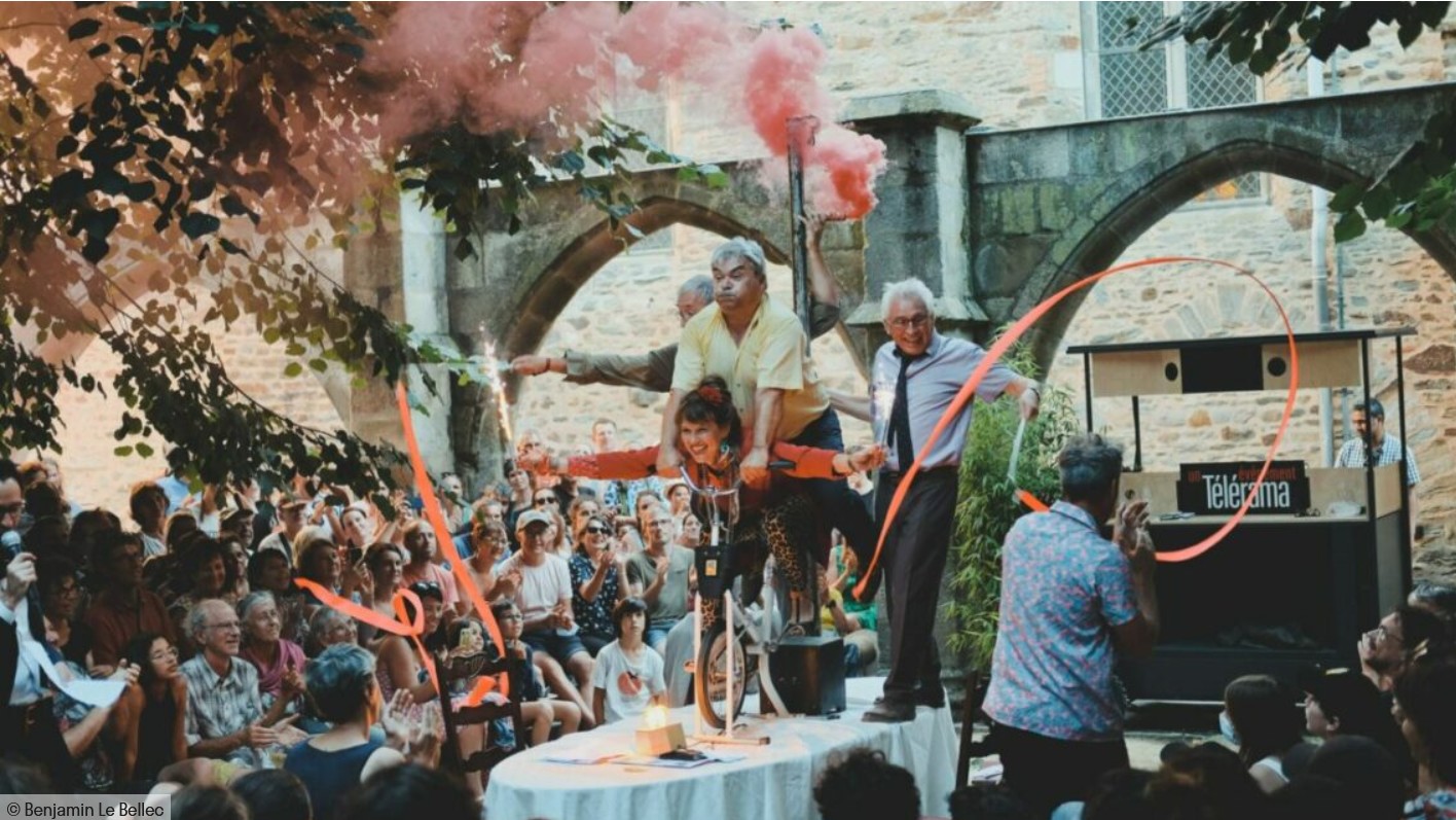 Spectacle à Capdenac-le-Haut : La Grande Tablée - Cie Opus