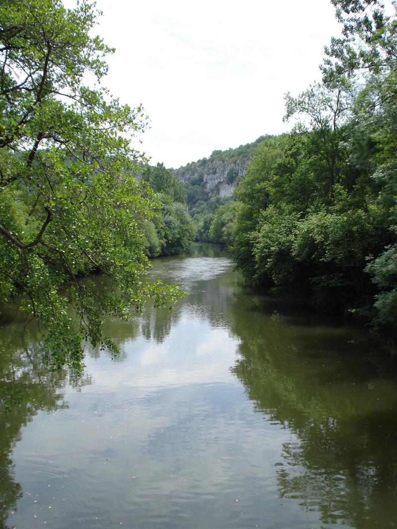 Baignade du Liauzu à Orniac dans la rivière Célé