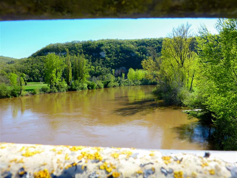 Cénevières - Le Lot vue du pont de Cénevières © Lot Tourisme - C. Sanchez