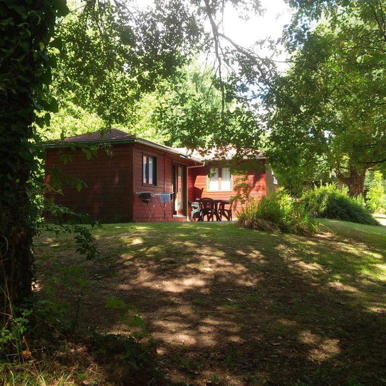 Parc Résidentiel de Loisirs Les Chalets Mirandol Dordogne
