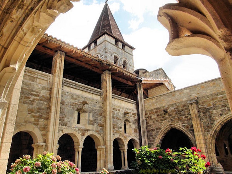 Visite du cloître et mise au tombeau