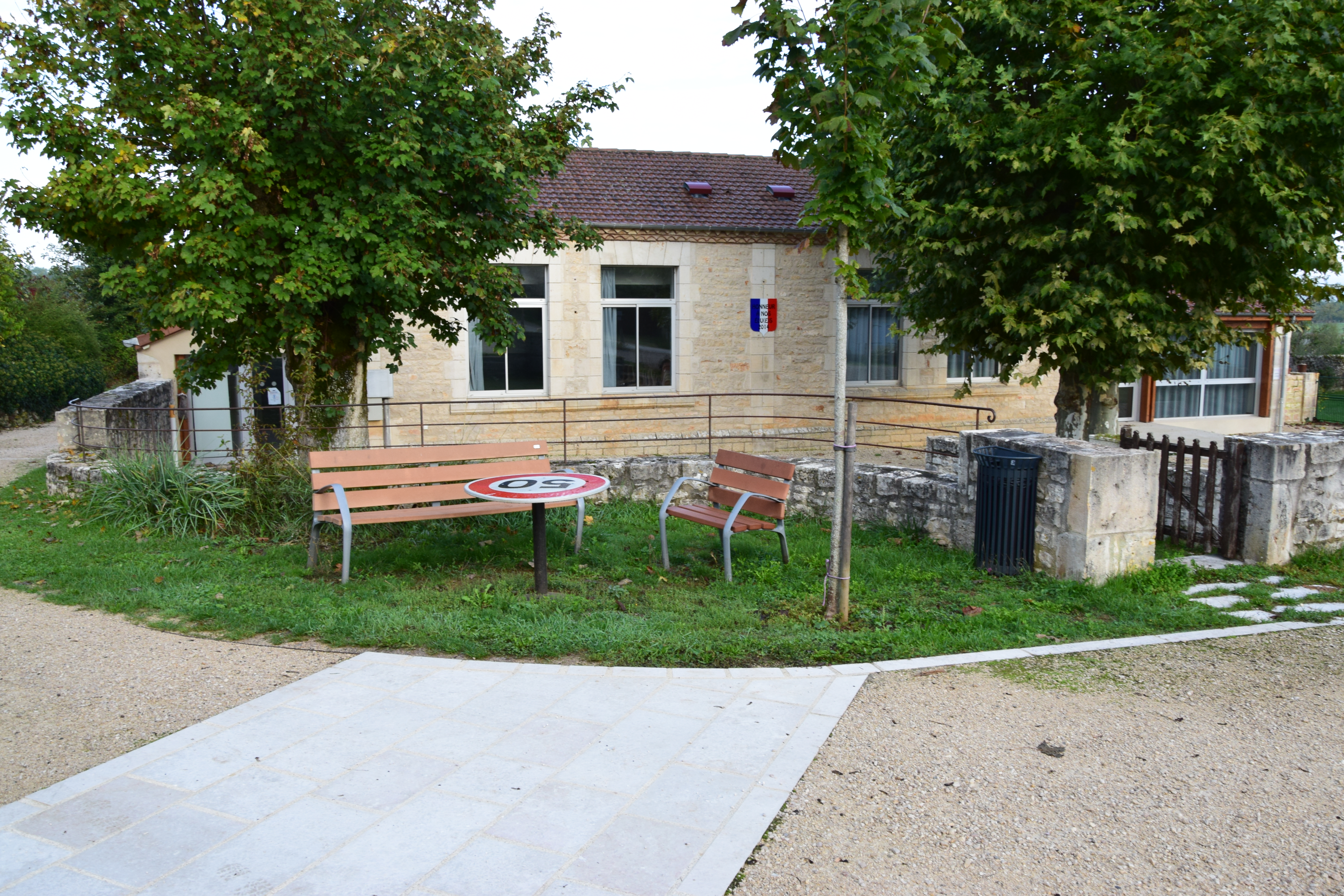 Aire de pique-nique - photo 2