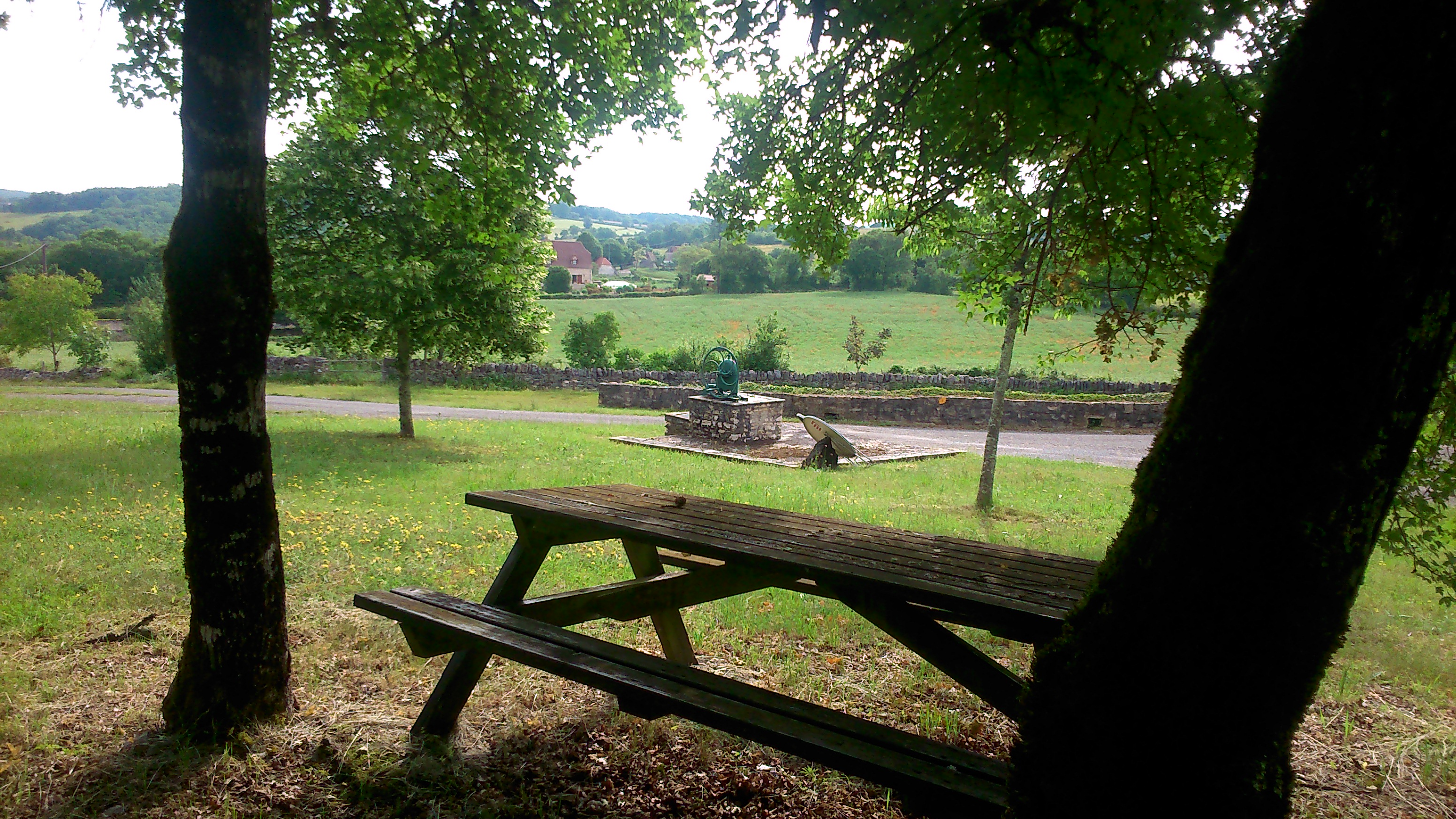 Aire de Pique-Nique et Camping Car à Orniac