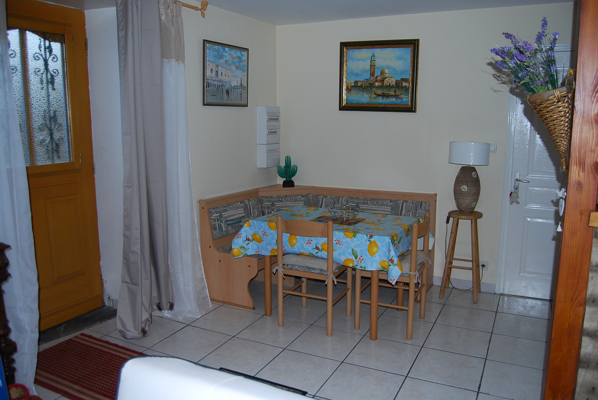 Mage, Fons - photo 3