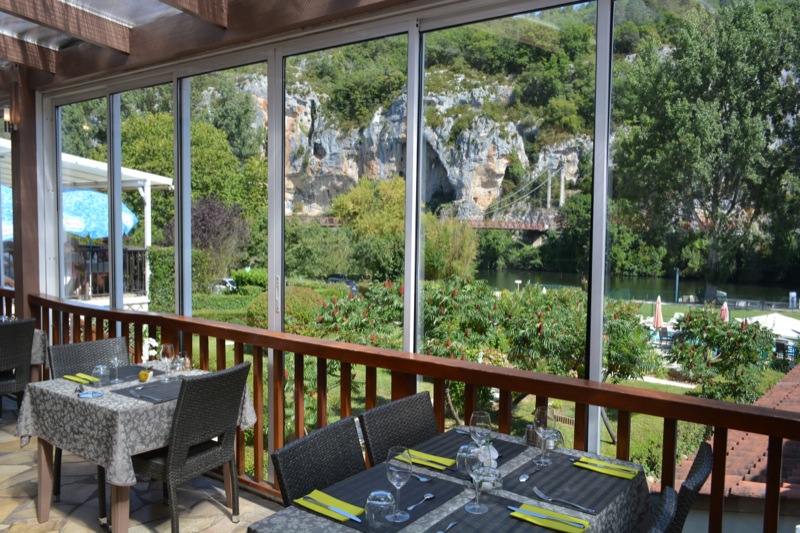 Hôtel Restaurant Les Falaises